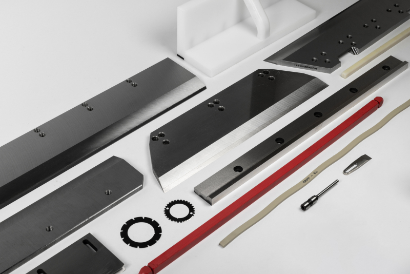 Gráfica. Cuchillas industriales para impresión, guillotinas y acabado de embalaje - 